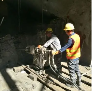 措美水下抗分散灌浆料特点 水下不分散注浆料介绍